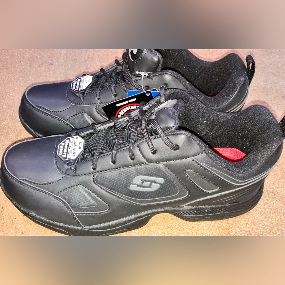 Skechers Dighton work shoes